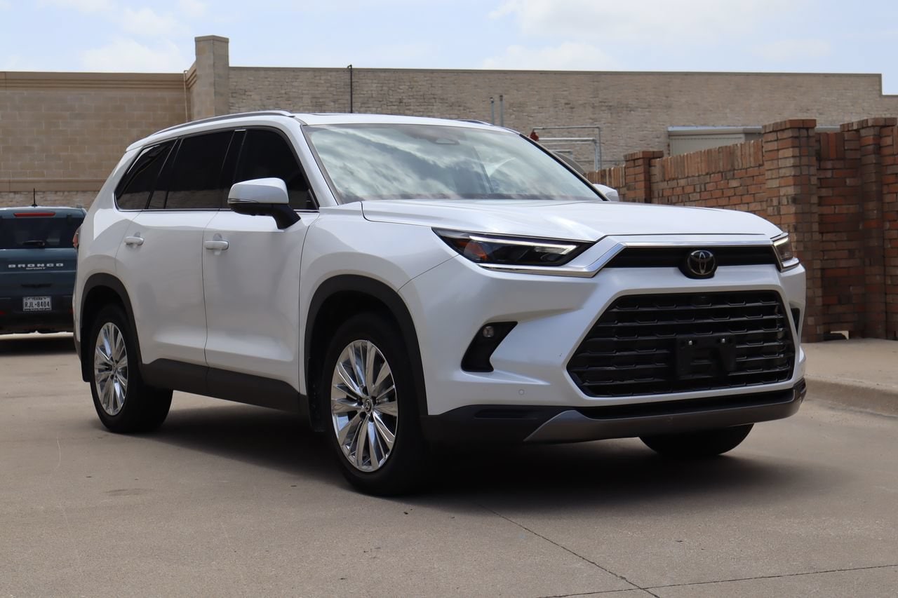 toyota grand highlander 2024 5TDAAAB52RS035942 image toyota grand highlander 2024 5TDAAAB52RS035942 image